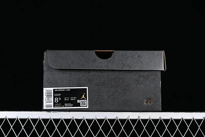 All categories Air Jordan Jordan series basketball shoes Air Jordan 1 Low Z version Air Jordan 1 Low "Olive Green" AJ1 Joe 1 olive green low-top basketball shoes DC0774-113